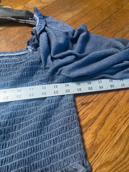 Free People Smocked Crop Top Blue Gray Long Sleeve Boho Size Large - Picture 6 of 9